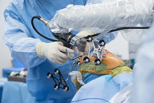 Dr Anuj Jain - Robotic Joint Surgery